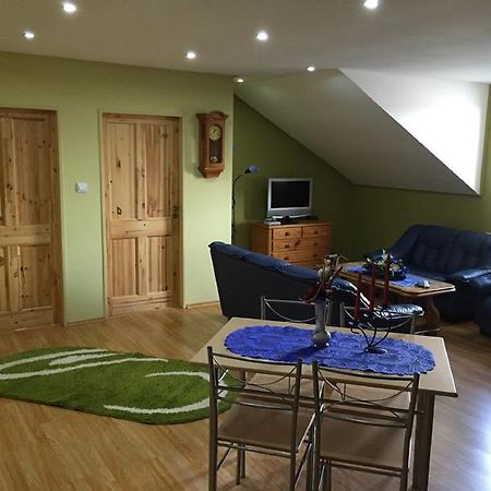Apartman U Puskina Štrba Екстериор снимка