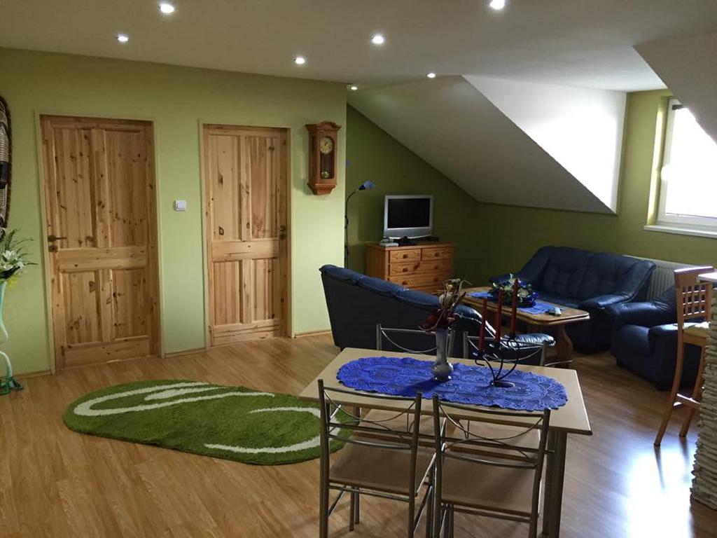 Apartman U Puskina Štrba Екстериор снимка